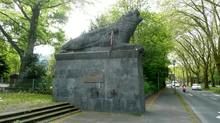 Willy Meller: L�wendenkmal (1928)